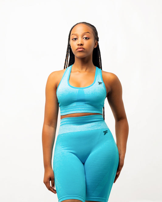 ThirioFit PLM Seamless Scrunch Crop: Elevate your workout chic with the best quality trendy crop top, featuring a flattering scrunch detail for a touch of elegance. 
